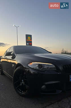 Седан BMW 5 Series 2011 в Виноградове