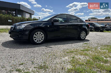Седан Chevrolet Cruze 2010 в 