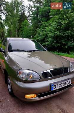 Седан Daewoo Sens 2004 в Тростянці
