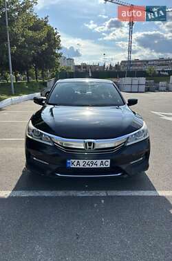 Седан Honda Accord 2016 в Києві