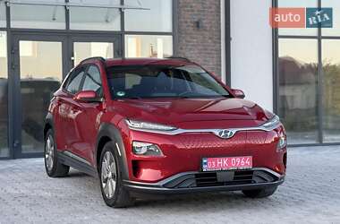 Внедорожник / Кроссовер Hyundai Kona 2020 в 