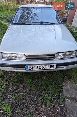 Хетчбек Mazda 626 1991 в Здолбуніві
