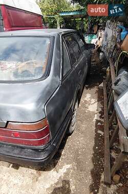 Хетчбек Mazda 626 1986 в 