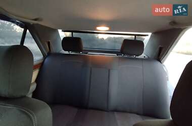 Седан Mercedes-Benz E-Class 1991 в 