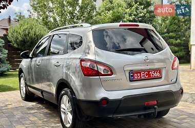 Позашляховик / Кросовер Nissan Qashqai+2 2012 в 