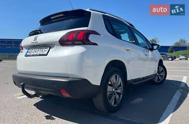 Позашляховик / Кросовер Peugeot 2008 2018 в 