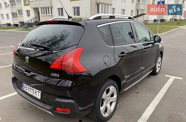 Позашляховик / Кросовер Peugeot 3008 2010 в 