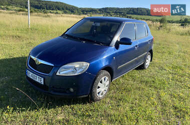 Хэтчбек Skoda Fabia 2007 в Львове
