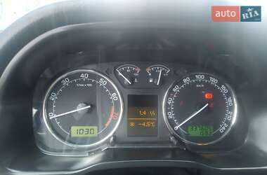 Лифтбек Skoda Octavia 2001 в Запорожье