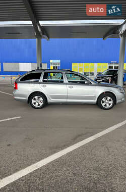 Универсал Skoda Octavia 2011 в 