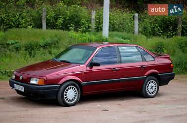 Седан Volkswagen Passat 1989 в 