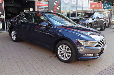 Седан Volkswagen Passat 2017 в 