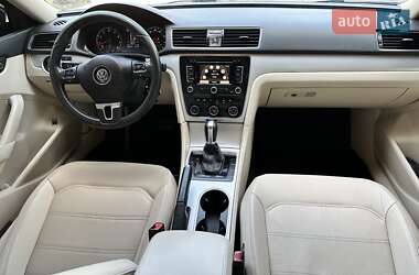 Седан Volkswagen Passat 2013 в 