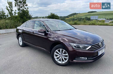 Седан Volkswagen Passat 2016 в 