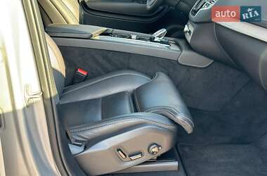 Позашляховик / Кросовер Volvo XC90 2023 в 